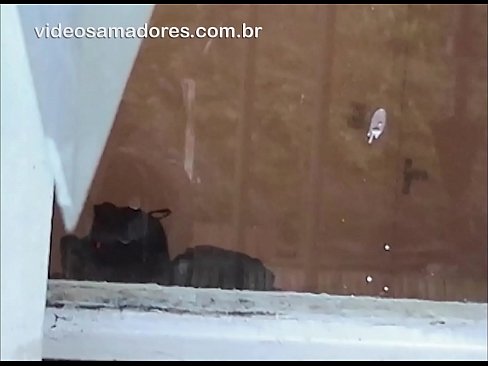 ❤️ Raġel qarn iħares lit-tfajla tiegħu ma' raġel ieħor, jirreġistra video fuck mingħajr ma jfixkel lill-koppja ❤️❌ Video tal-ħakk lilna ️❤